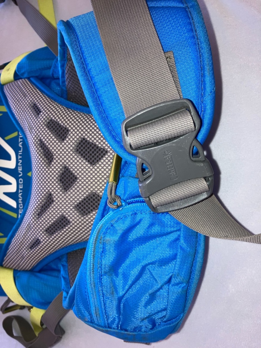 CamelBak Fourteener 20 Daypack Backpack - Picture 5 of 15